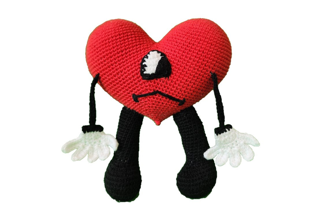 Amigurumi corazón inspirado en "Un verano sin tí", de Bad Bunny