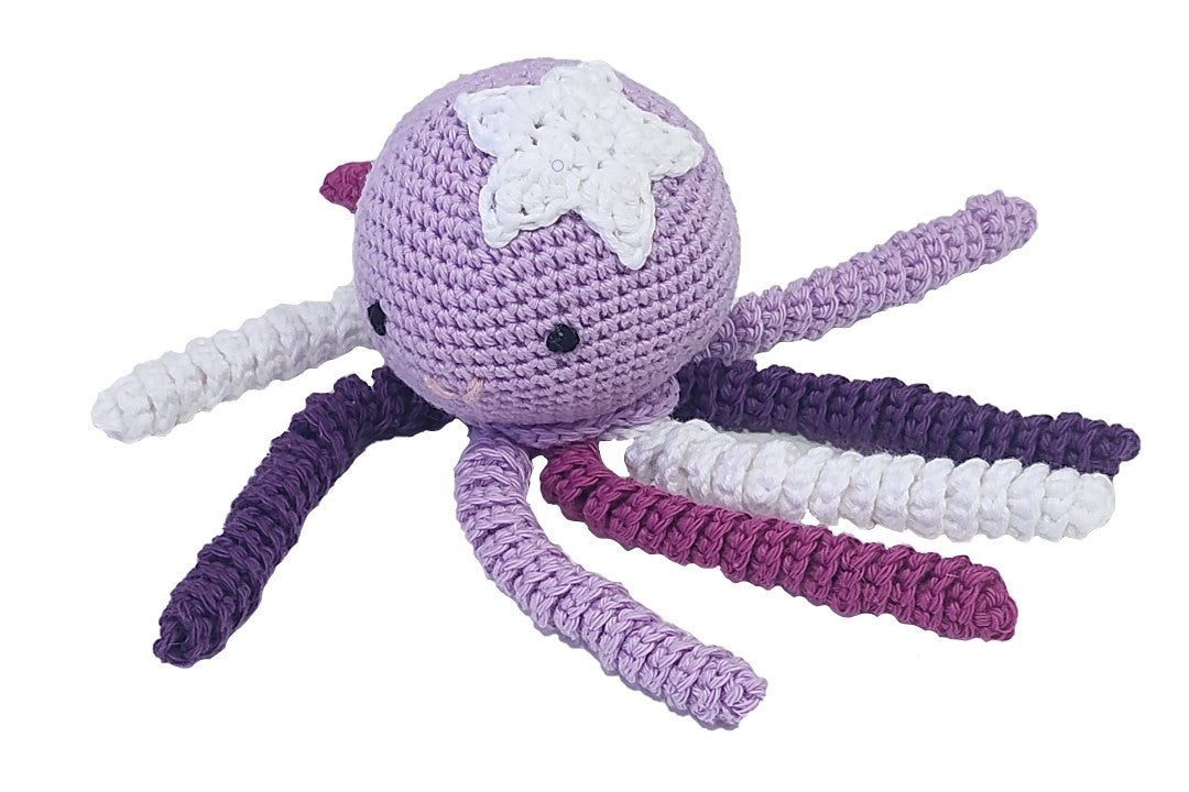 Pulpo amigurumi con flor (distintos colores)