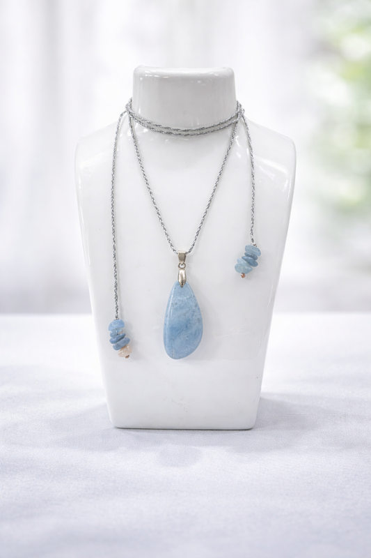 Colgante de aguamarina con chips de morganita