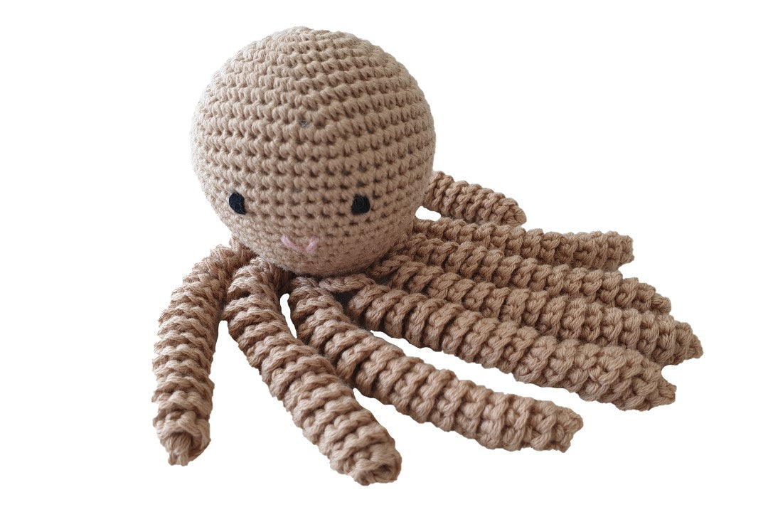 Pulpo de crochet unicolor (varios colores)