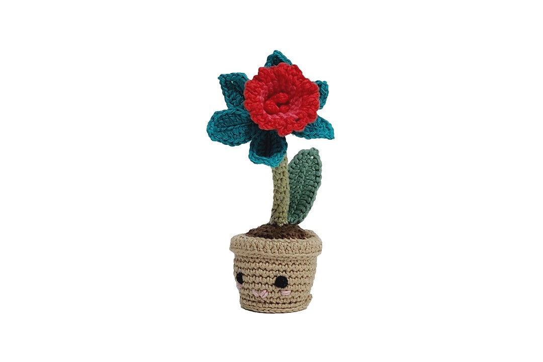 Flor amigurumi en color rojo